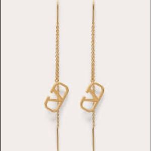 Valentino Garavani Vlogo dangle earrings